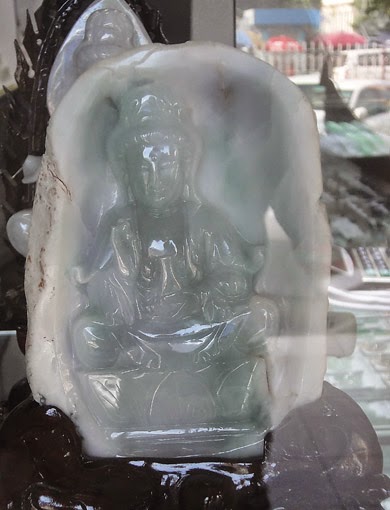 Beautiful sculpture with shiny translucency Beautiful sculpture with shiny translucency