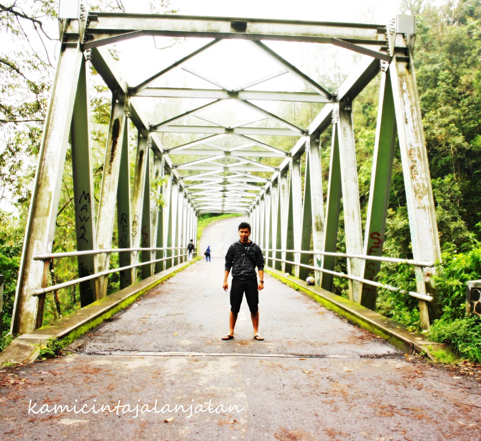 Kami cinta jalan-jalan: Pemandian air panas Cangar