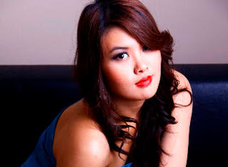 Biodata Profil Dan Foto Hot Jennifer Aiko | Pesulap Cantik