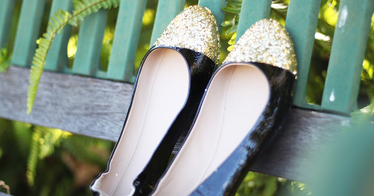 Serenity Now DIY Glitter Flats (Holiday Style)