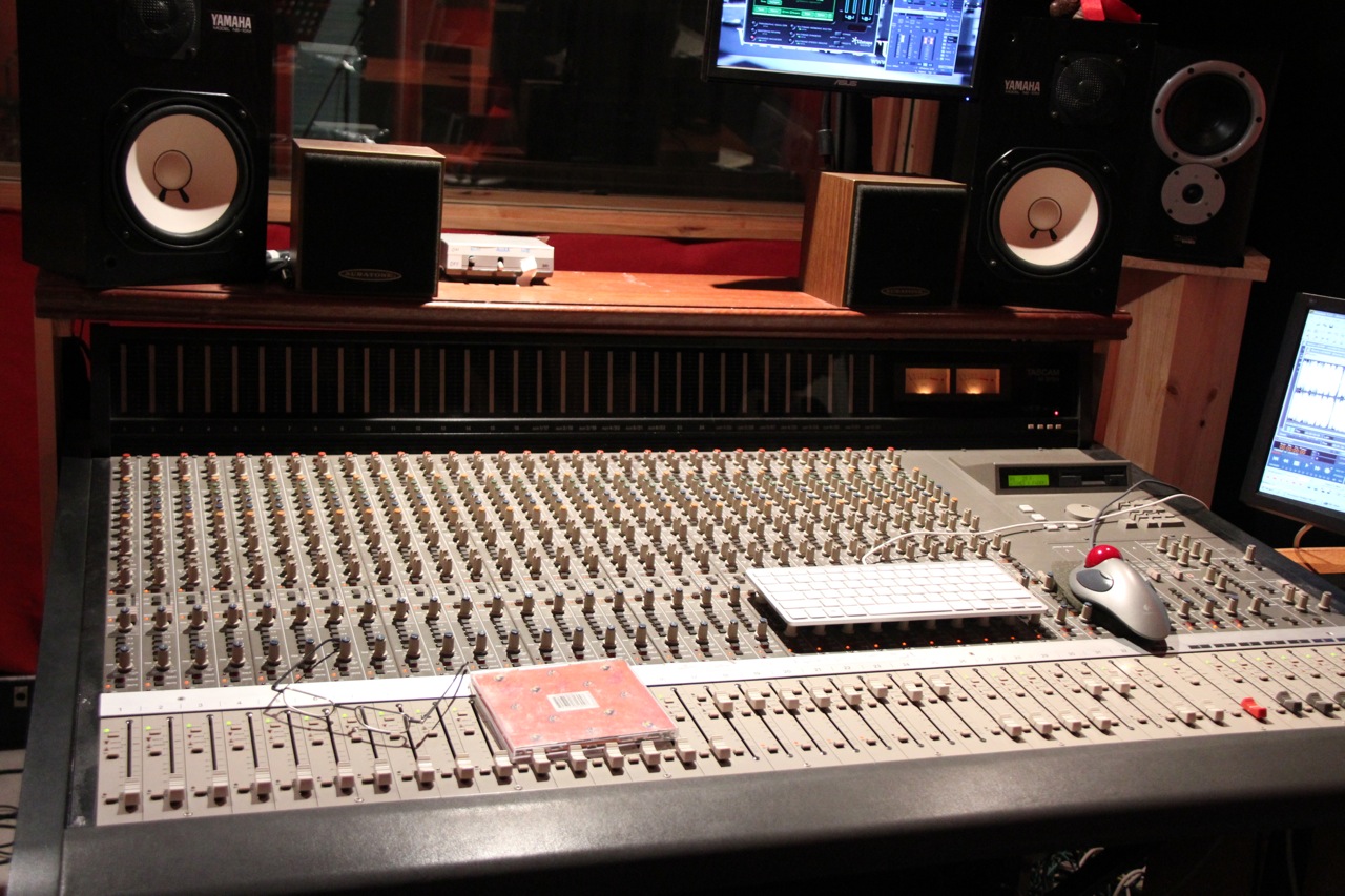 Witzend Recording Studio Studio Prices, Contact Us & Bookings