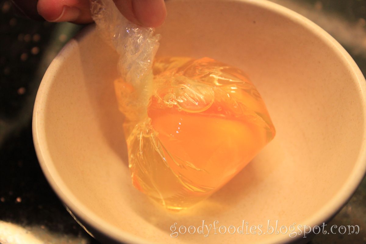 GoodyFoodies Easy (failproof) Cling Film Poached Eggs (MasterChef)