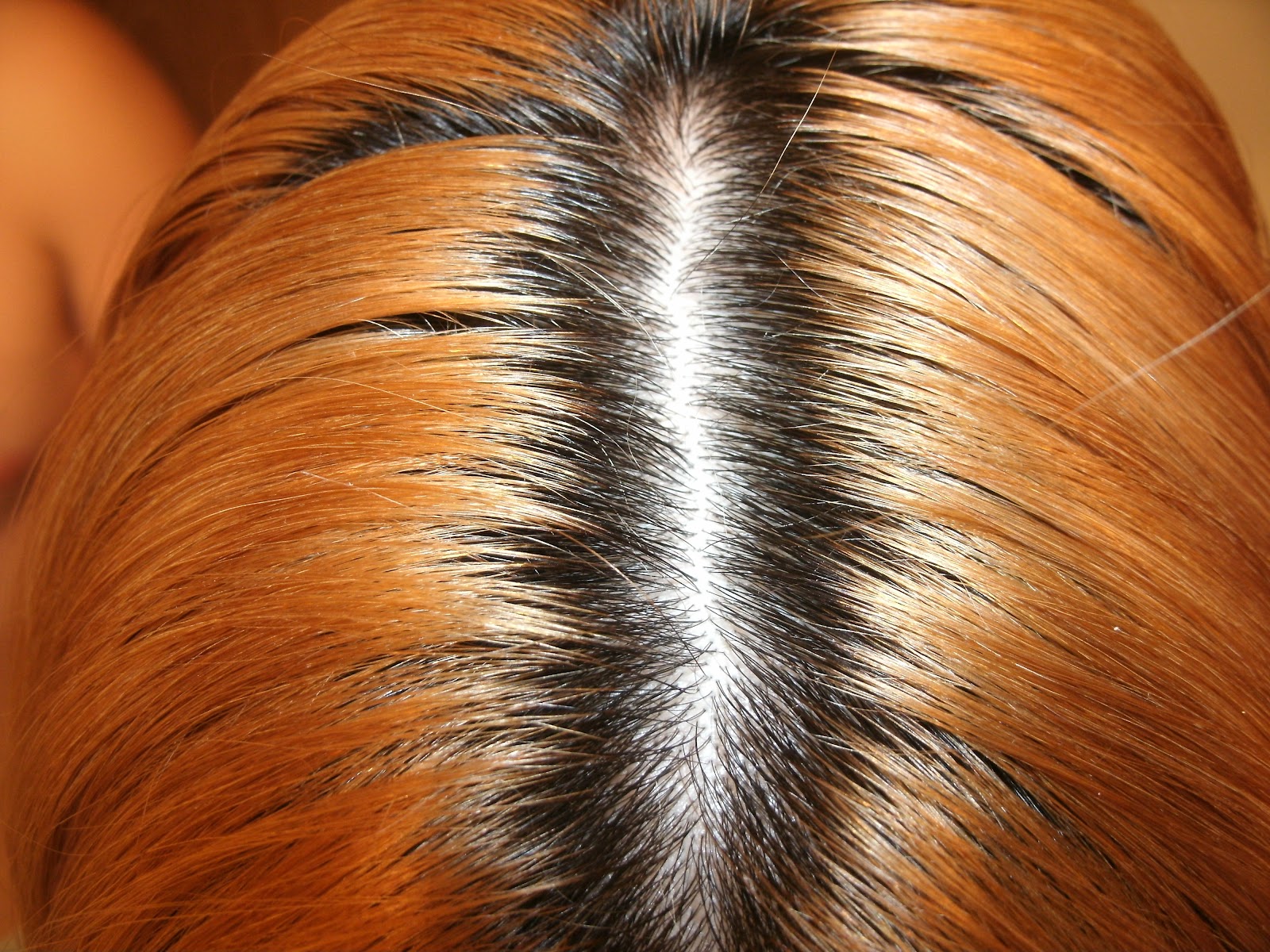 Kimberli Nicole Bleaching the roots!