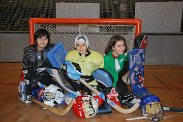 Germanes a la porteria del Lleida.Net  Alpicat 2013&2014