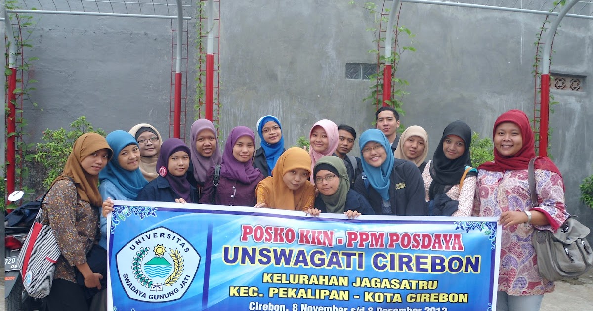 Ratu Mawar Sejagat KKN Angkatan Pertama di Universitas