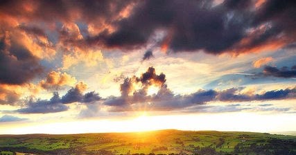 Sunset Norland Moor Halifax England Totaly Outdoors