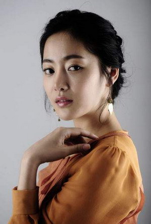 Mellyblog: Yoon Ah Jung