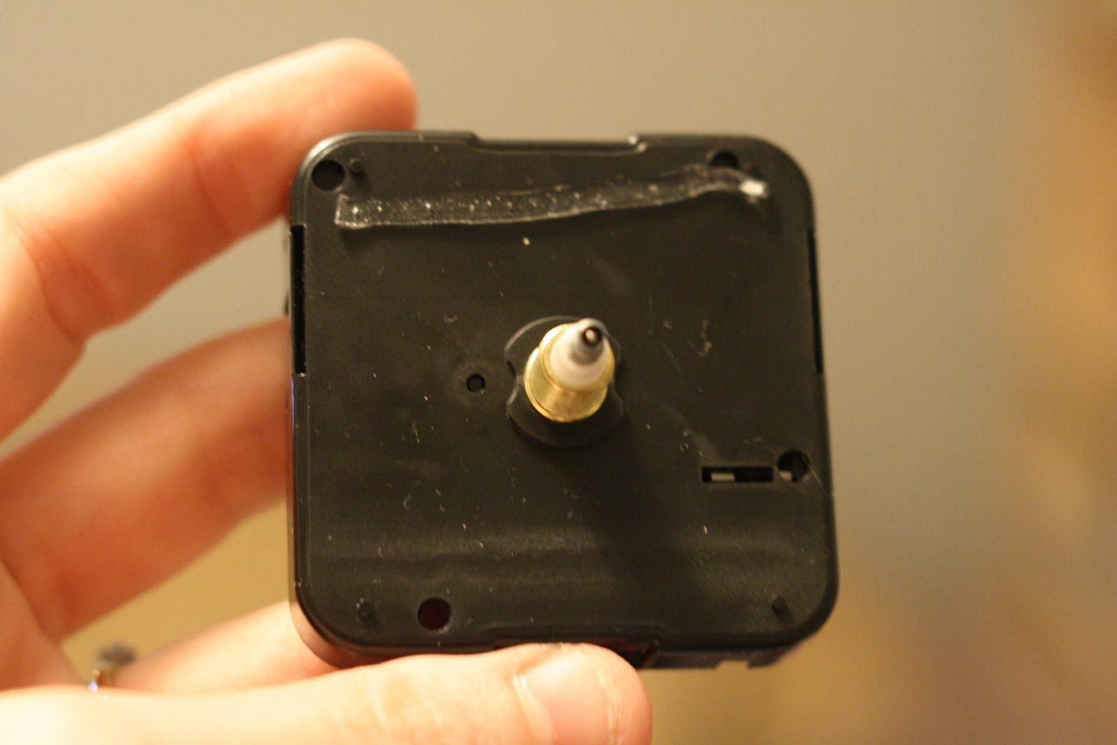 Distant Pickles Fabric Clock Tutorial