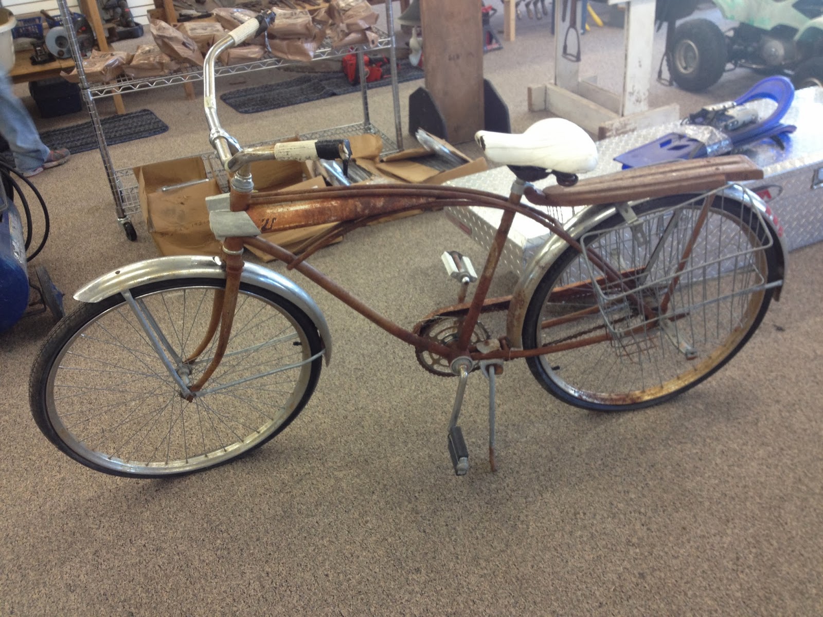 Pawn shop Hiawatha Rat Rod Bikes