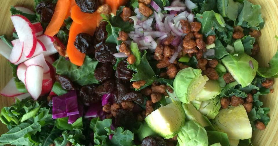 Cafe Vita Kale Salad