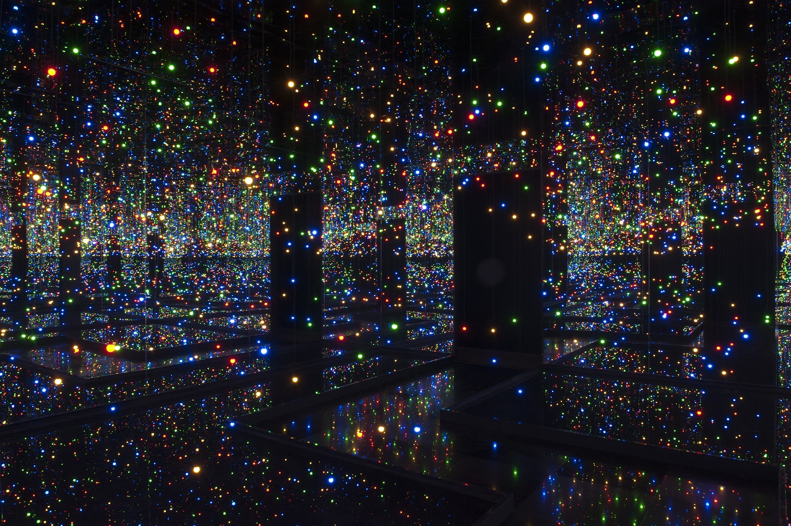 P.E.A.R. Yayoi Kusama at Tate Modern