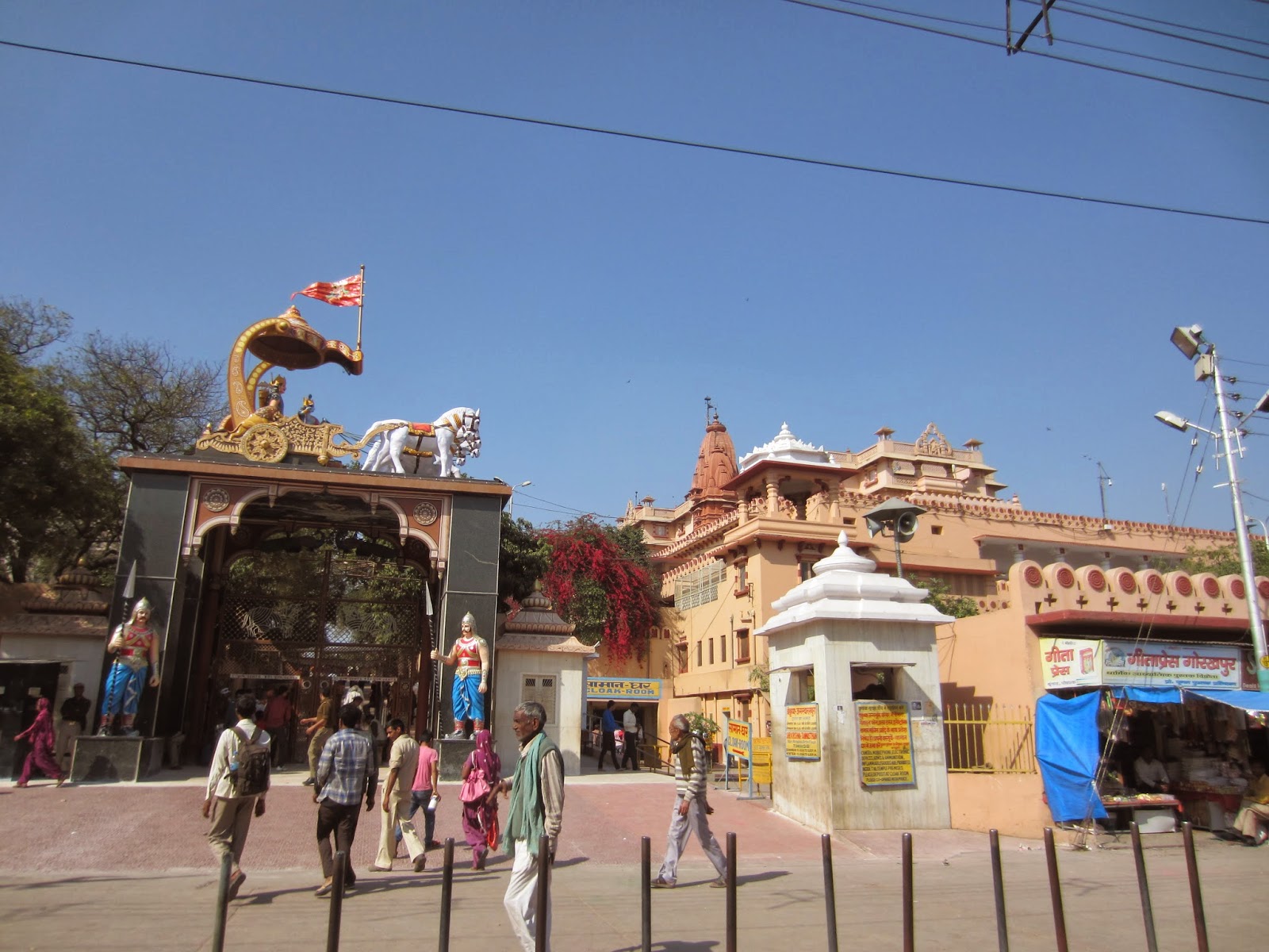 my world mathura krishna janma bhoomi temple my world blogger