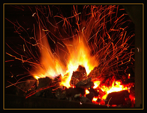 Ministerio Cristiano Genesaret: El Carbón Encendido