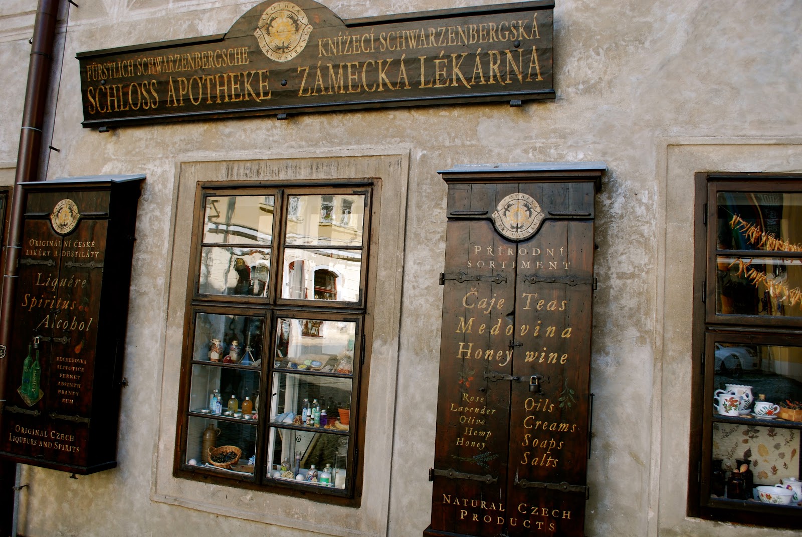 Wanderlust Traveler Cesky Krumlov, Czech Republic