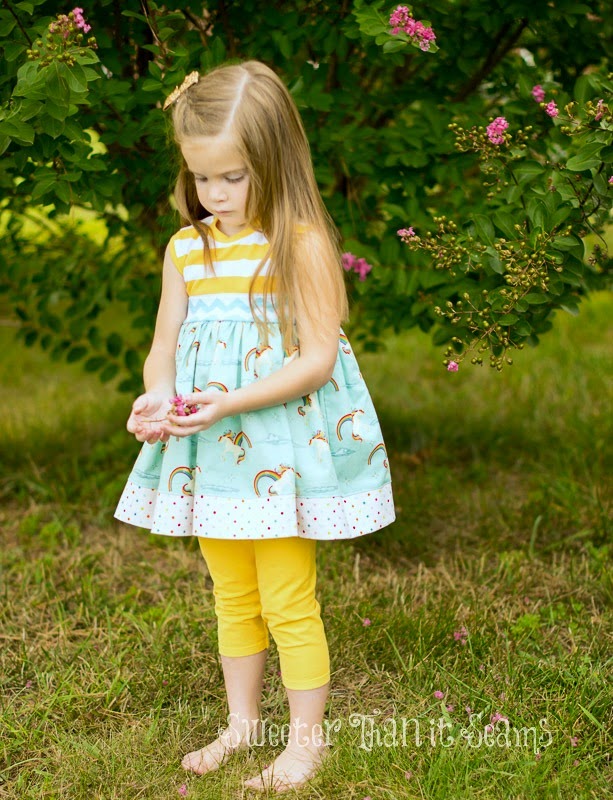 http://sweeterthanitseams.blogspot.com
