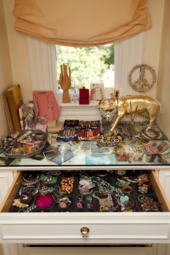 Arcadia Boutique Creative Ways to Organize Jewelry