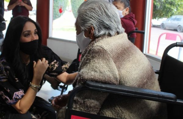 En el Día de la Discapacidad entrega DIF de San Pedro Cholula aparatos ortopédicos