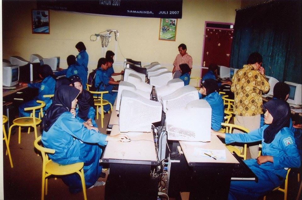 Saat Mengajar di SMK Muh Loa Janan