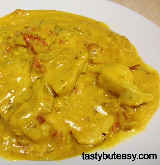 Chicken in curcuma and curry sauce tasty but easy recipes