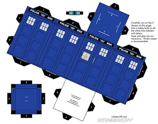 Papercraft police box. Doctor Who