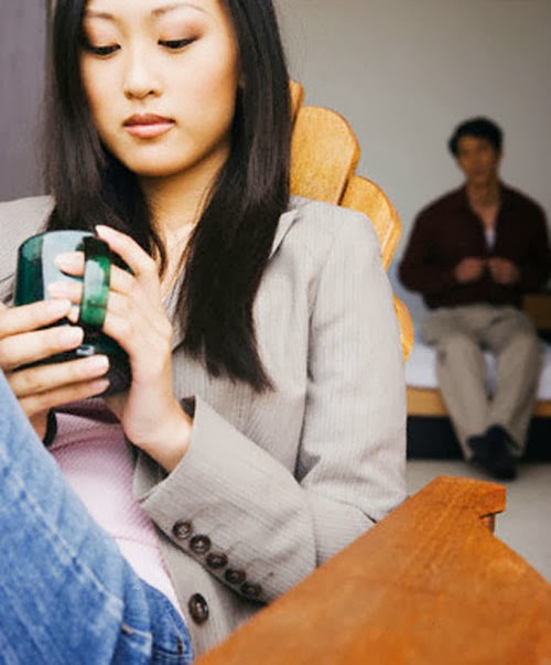 Mưu hiểm của chồng và vợ cũ