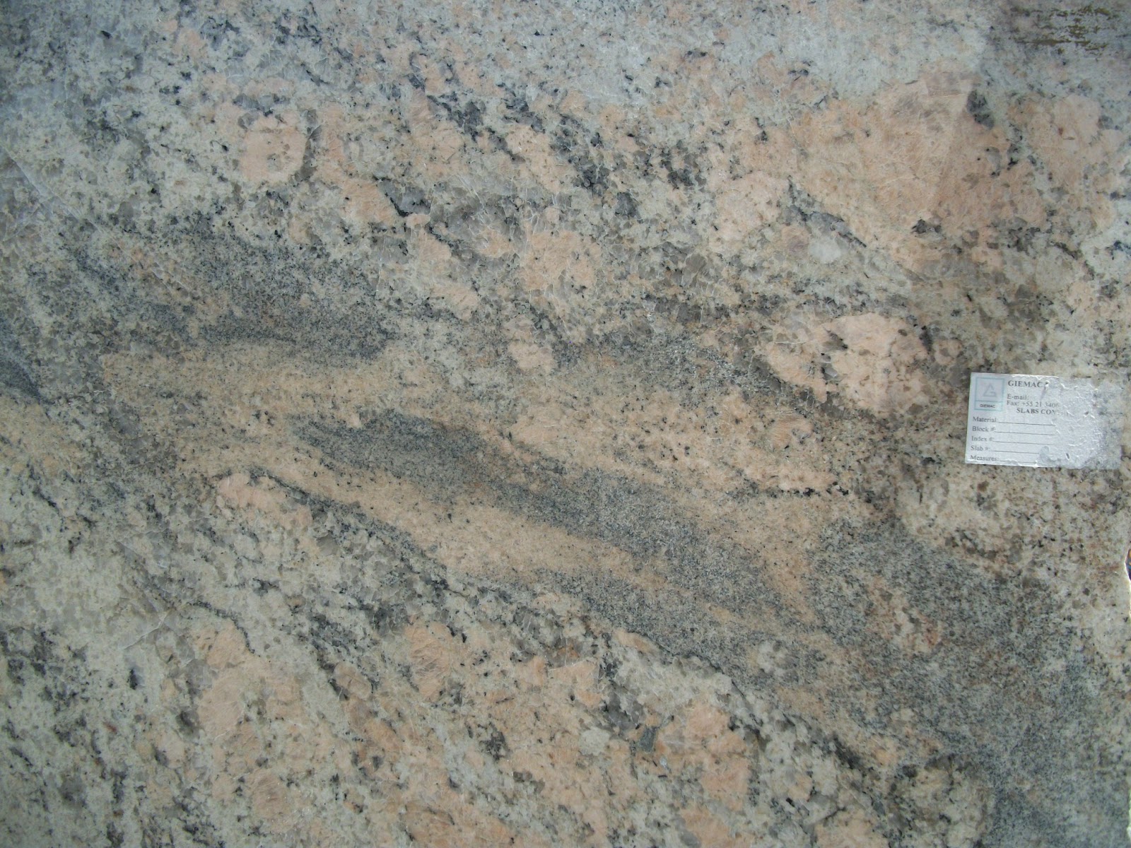Stone Solutions Granite: Choosing the Right Color!?