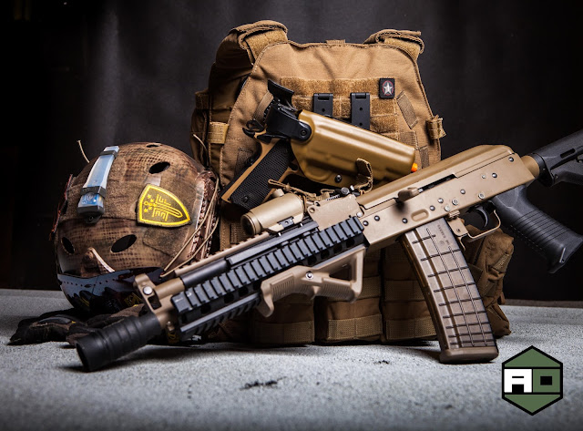elite-force-1911-tac-airsoft-obsessed-lbt-fast-helmet elite force 1911, airsoft guns, elite force airsoft, airsoft co2 guns, co2 airsoft guns,