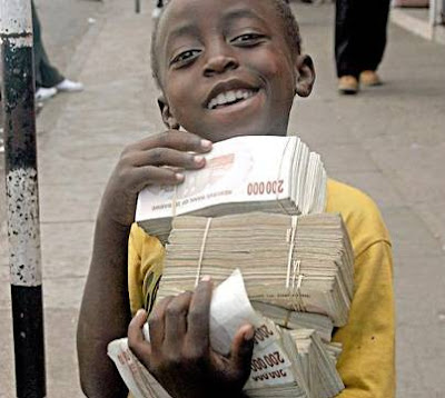 child-zimbabwe-dollars_5.jpg