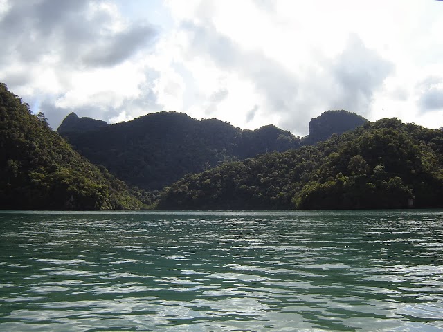 Tasik dayang bunting langkawi