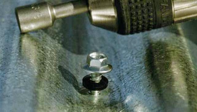 Problemas y soluciones en techos de chapa. Punto Sanitario Cordoba