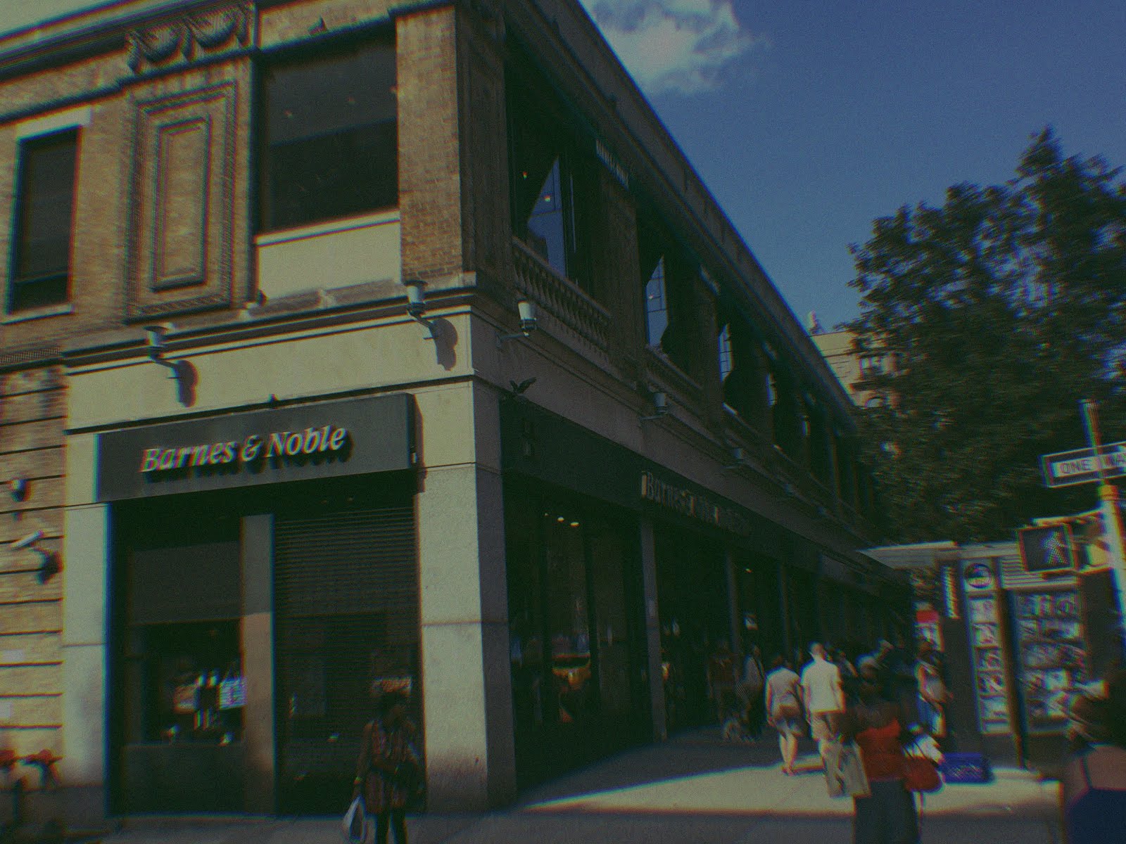 Wiza Story New York Upper West Side Beer Shop Barnes