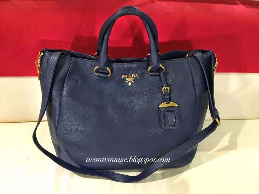 Prada BN2522 Vitello Daino Leather Bag-Bluette (Pre-Loved)  