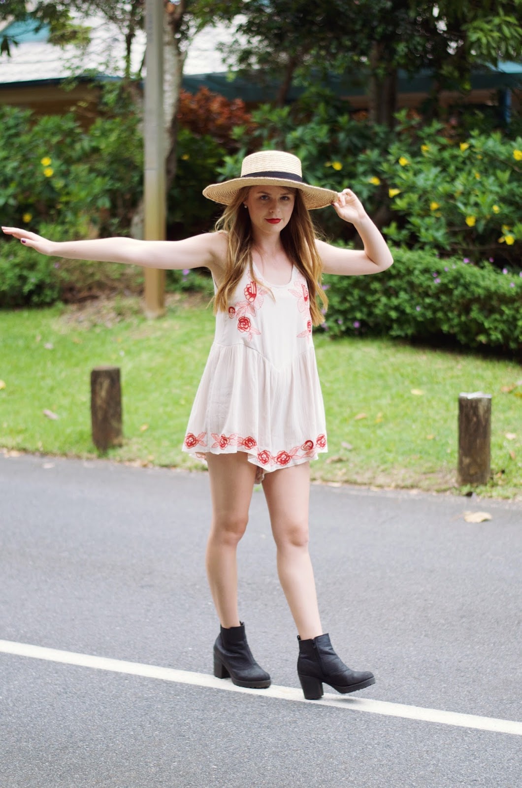 sportsgirl boater hat