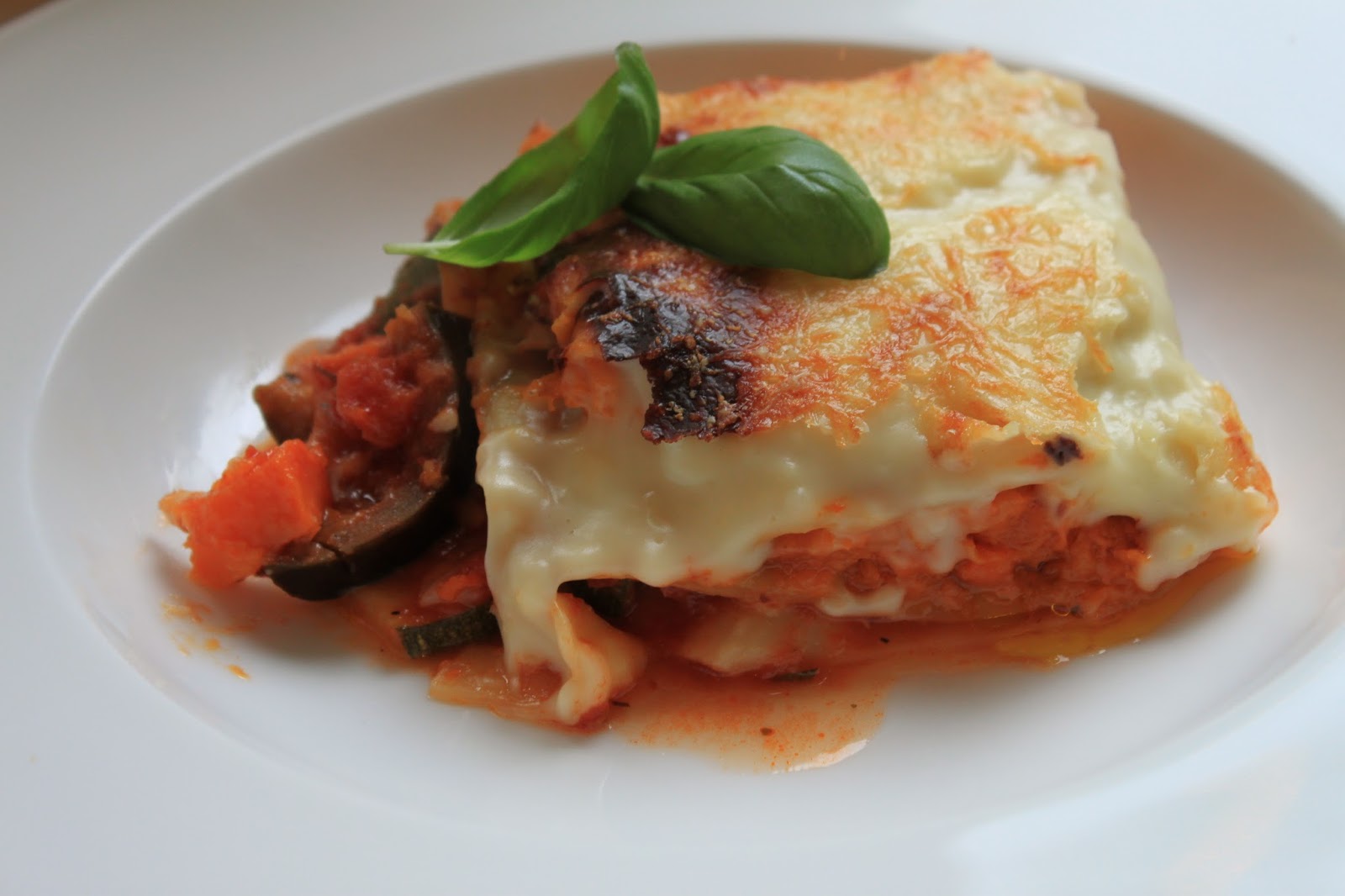 mr & mrs kiwi Roasted butternut squash lasagne with spicy aubergine