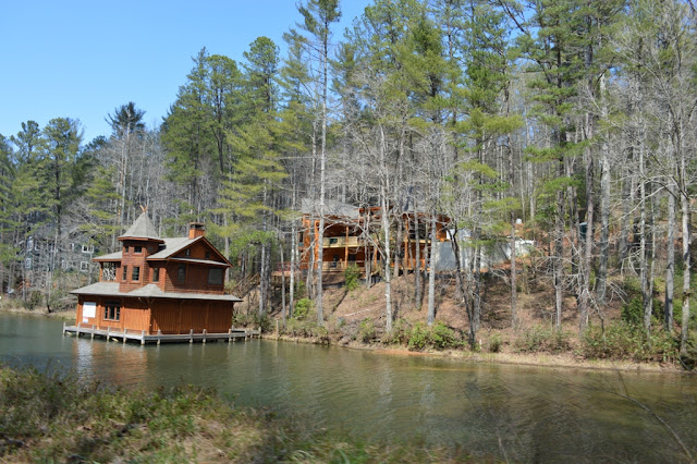 Lake - Tallulah Gorge - The City Dweller