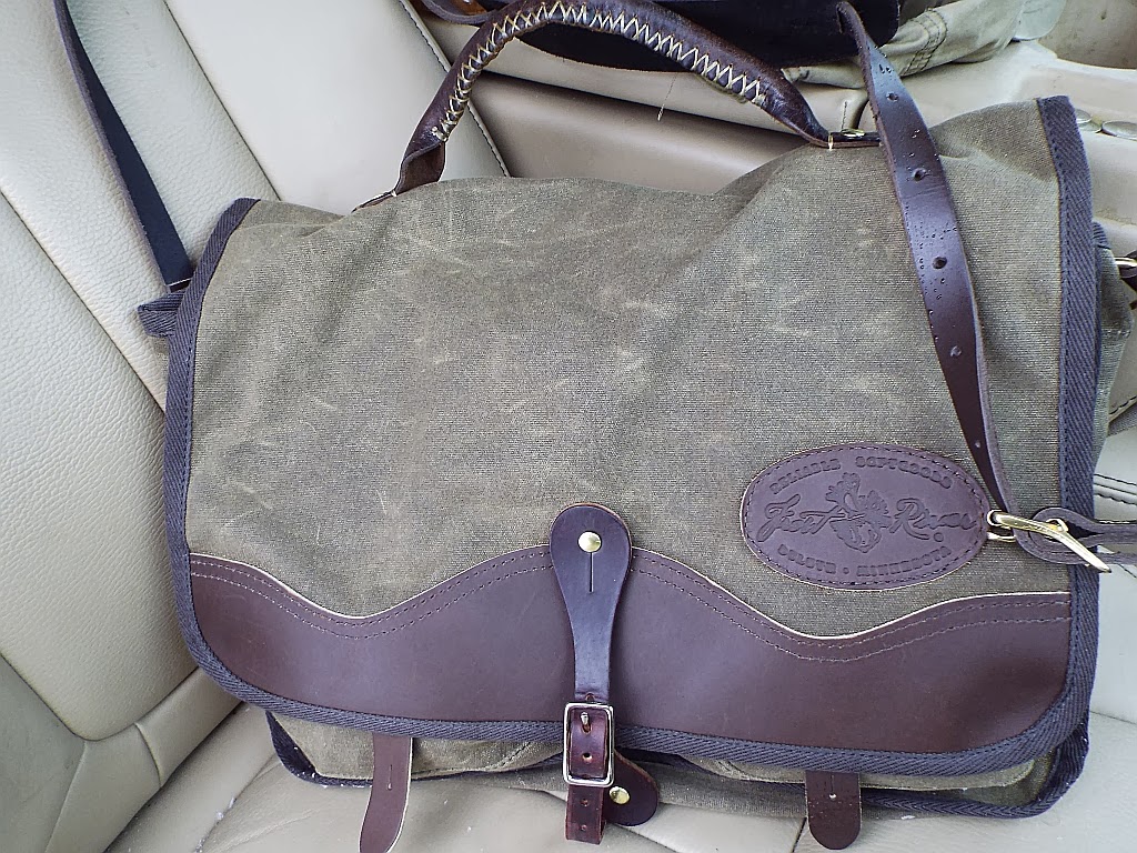 Modding a Frost River Big Manitou Shoulder Bag Bushcraft USA Forums