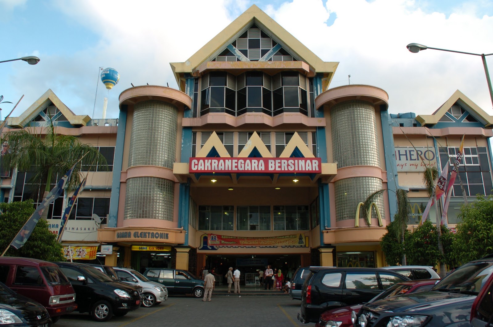 Traveling Pics: Mataram / Lombok