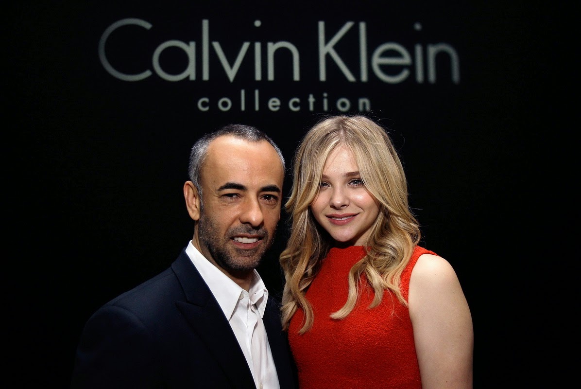 http://2.bp.blogspot.com/-KNP6g4srcys/T8DCNvY3rzI/AAAAAAAAD_0/_rYT5uhDnsg/s1600/Chloe_Moretz_Calvin_Klein_Event_Korea_007.jpg