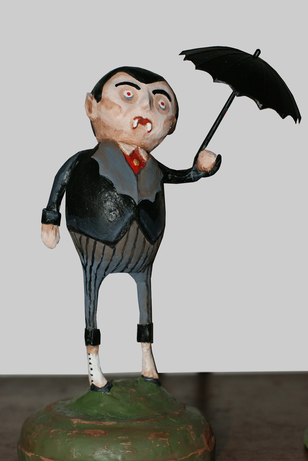 Quirky Artist Loft Halloween Paper Mache Sculptures