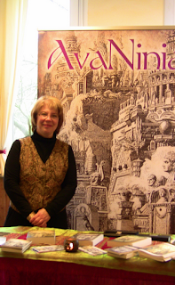 Avaninian von Ina Norman Avaninian von Ina Norman