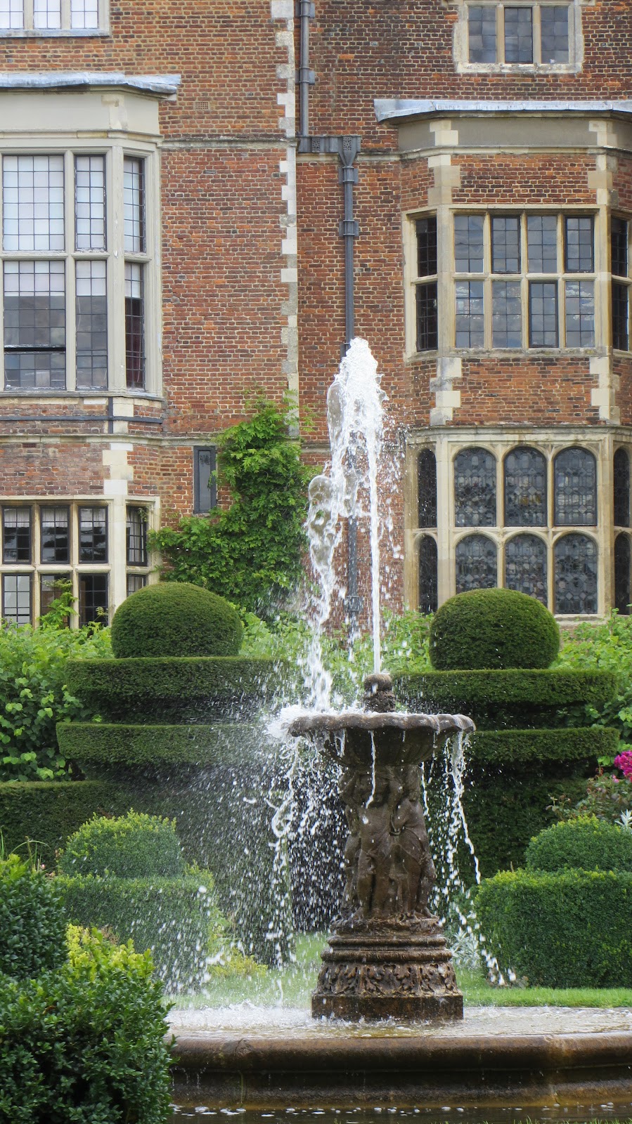 The Magical Christmas Wreath Company Hatfield House