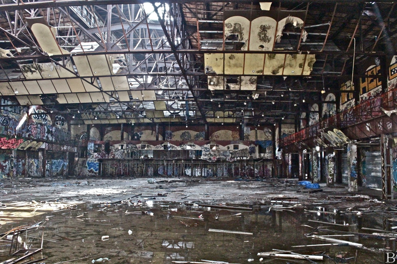 BRIAN KAVANAGH PHOTOGRAPHY Gowanus BatCave