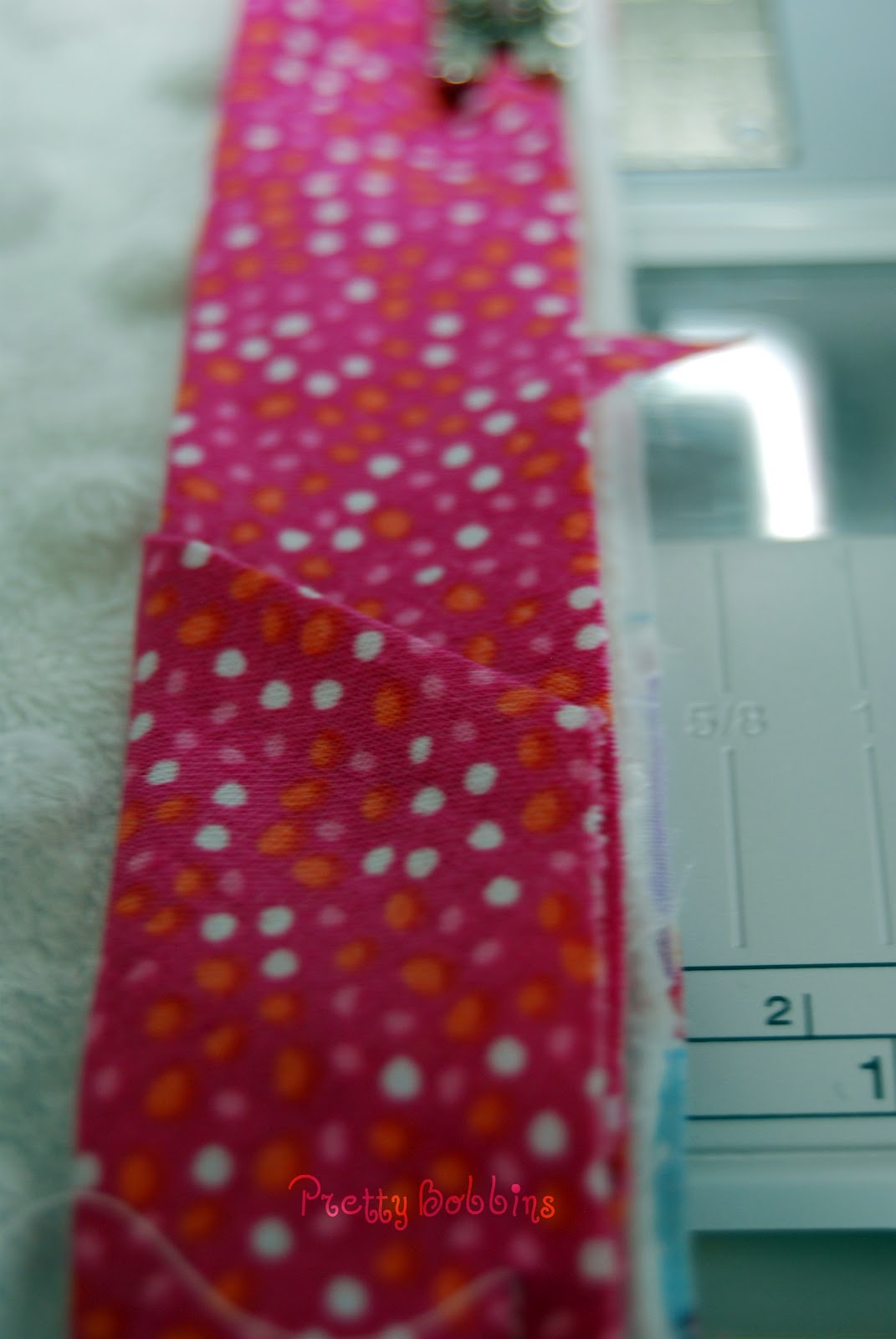 All your craft needs Tutorial Cheat's (Easy!) Bias Binding