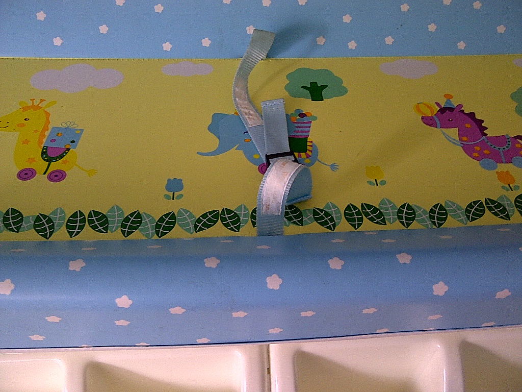 SPECIAL TOYS SHOP LUCKY BABY CHANGING TABLE