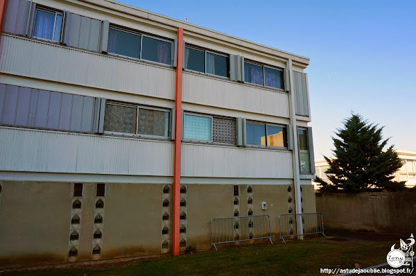 Meaux - Ecoles et logements de fonction, Compayre, Condorcet, Binet, Alain Grand Ensemble de Beauval, ZUP. Architectes: Marcel Lods, Henri Beauclair, Paul Depondt GEAI (Groupement d'études pour une architecture industrialisée) Construction: 1967 - 1970 Meaux - Ecoles et logements de fonction, Compayre, Condorcet, Binet, Alain Grand Ensemble de Beauval, ZUP. Architectes: Marcel Lods, Henri Beauclair, Paul Depondt GEAI (Groupement d'études pour une architecture industrialisée) Construction: 1967 - 1970