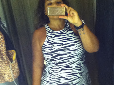 Tees BOA, BONITA E BARATA!! Eu sei aonde tem, e você??!! Renner+vestido+zebra+detalhe+do+peito Tees BOA, BONITA E BARATA!! Eu sei aonde tem, e você??!!
