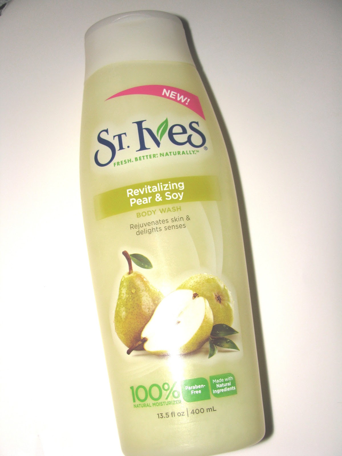The Beauty Alchemist St. Ives Revitalizing Pear & Soy Body Wash