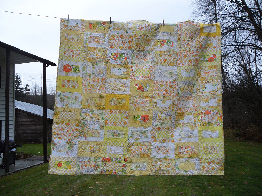 Blueberry Patch Just Ducky! Vintage sheet quilt finish