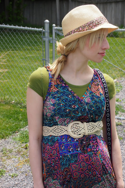 cute+pasiley+dress - Embroidered Screen Door