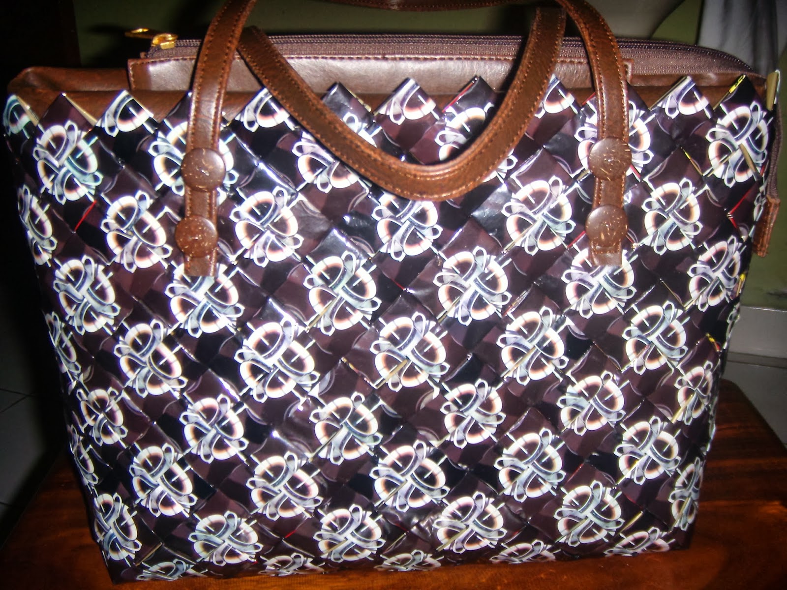 Dewiratnawati Tas Santai bungkus Kopi